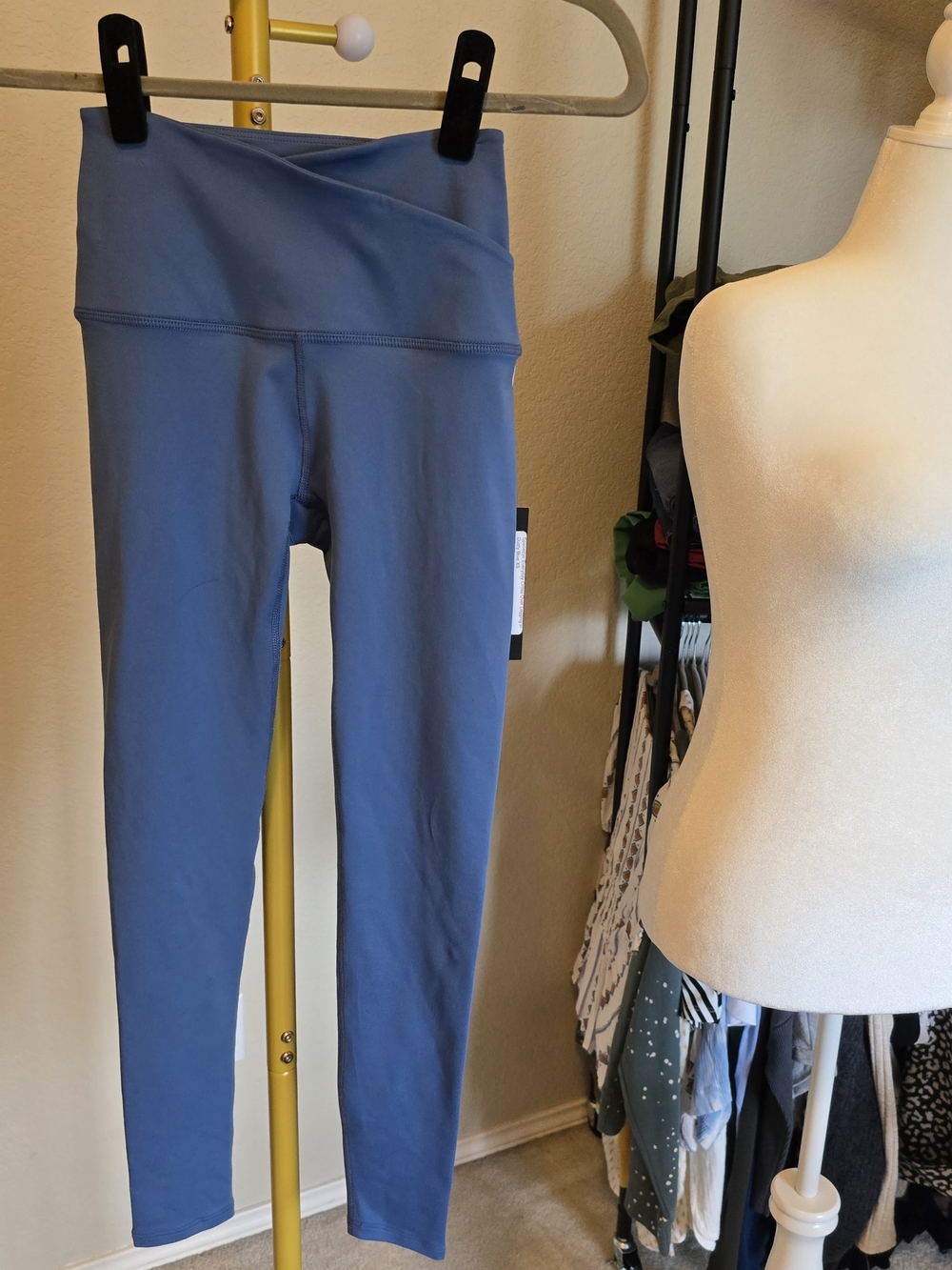 Women's High-Rise Yoga Leggings in Slate Blue